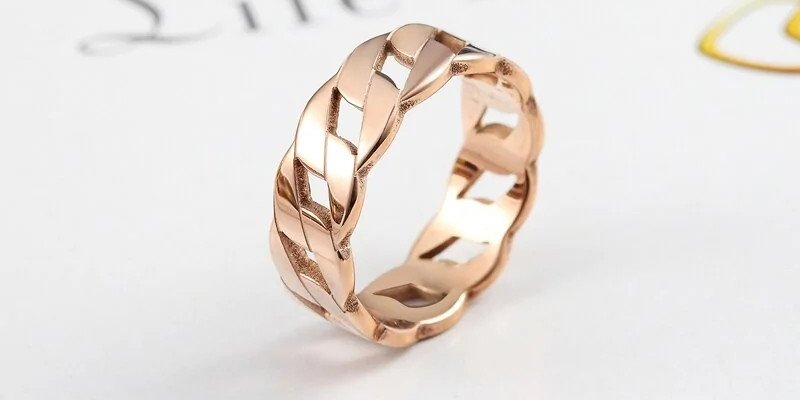 Elevate Your Style with Affordable Everyday Rings from Ferris Deals - Ferris Deals