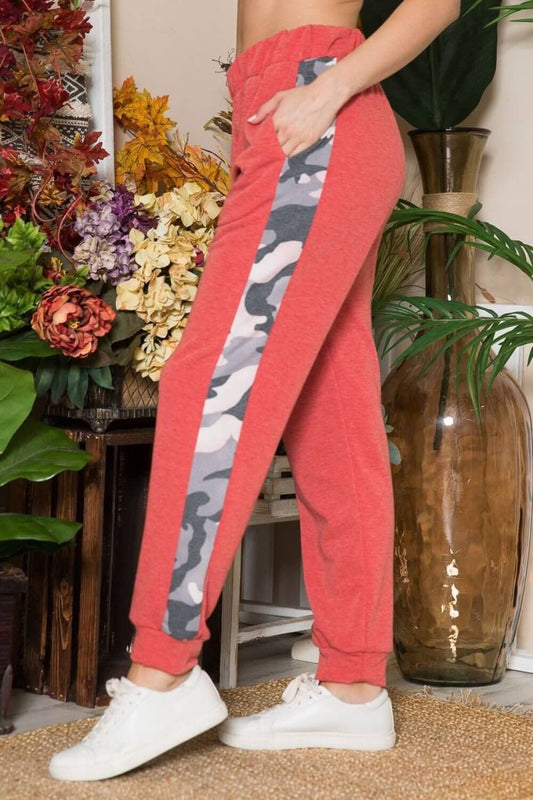 Camouflage Sweatpants with Elastic Waistband Red